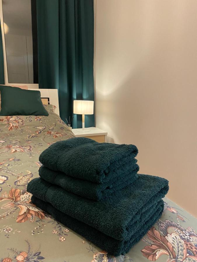 Airport Green Apartment Kl21 - Air Condition & Free Parking Варшава Екстериор снимка